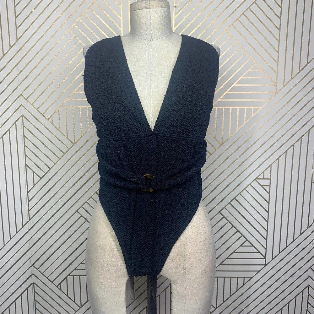 NWT Abercrombie and Fitch One-Piece Swimsuit Belted High Leg Cheeky Black XL‎